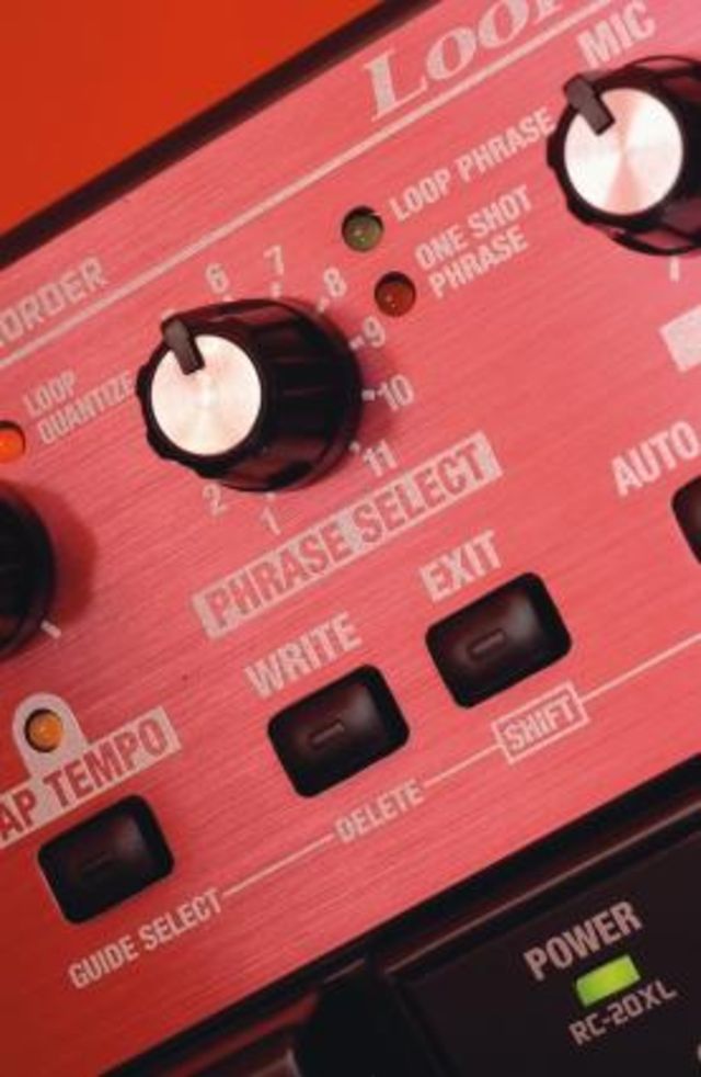 blank The RC-20XL offers recording modes for backing tracks or phrase training.